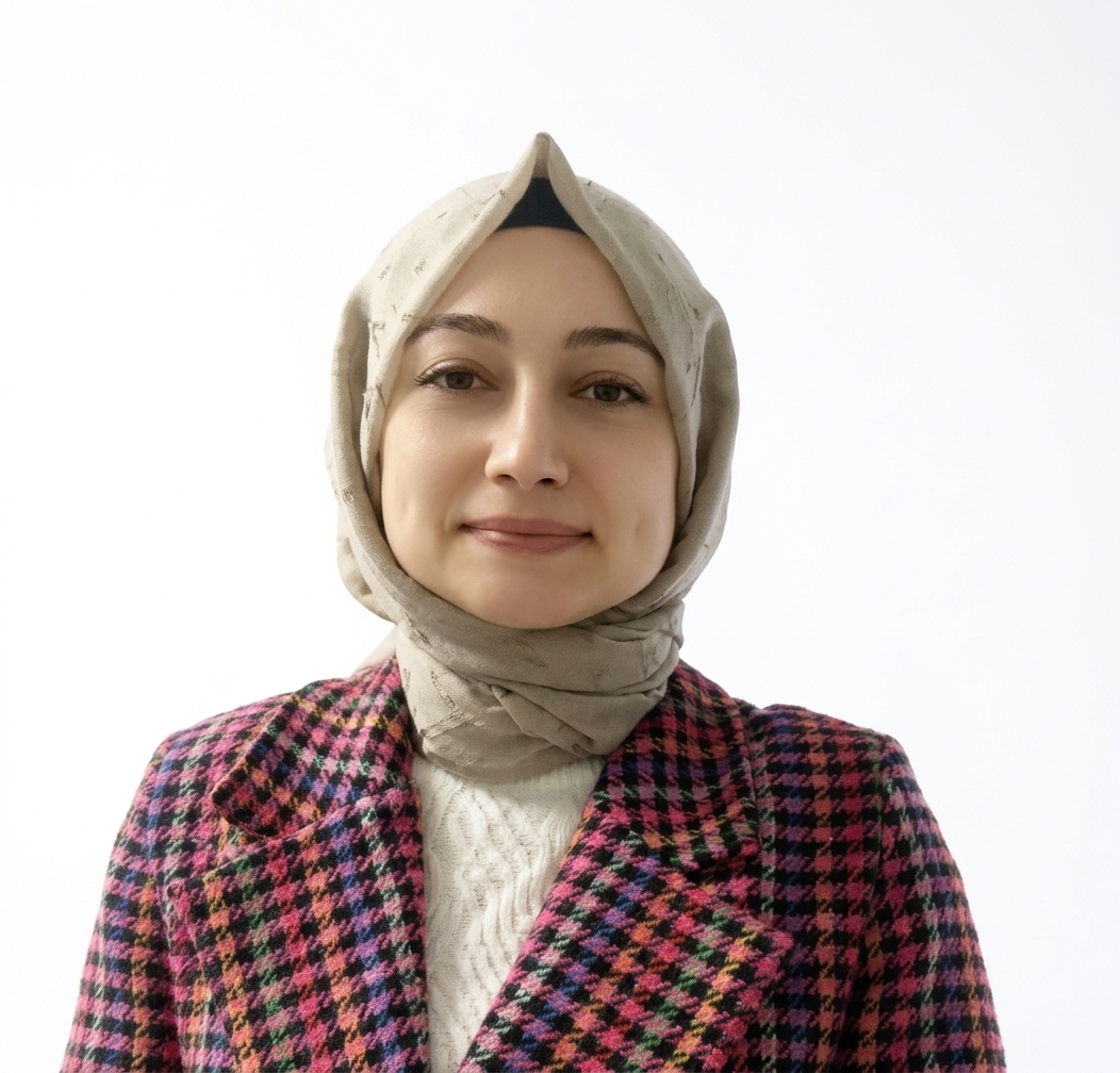 Elif AKAY